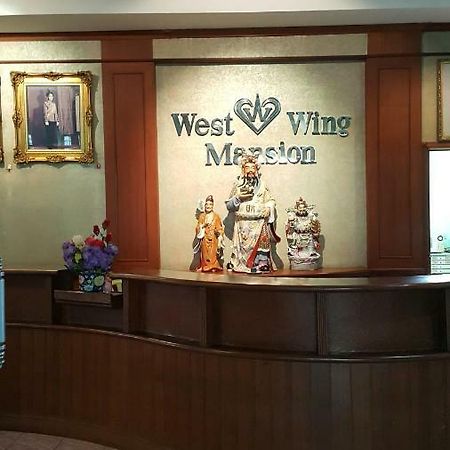 Aparthotel West Wing Mansion Bangkok Exterior foto