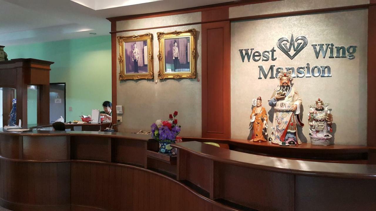 Aparthotel West Wing Mansion Bangkok Exterior foto